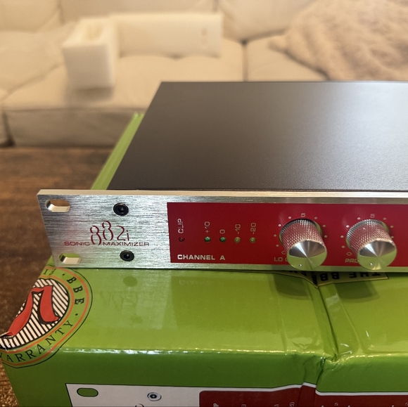 BBE 882i - Picture 2 of 5